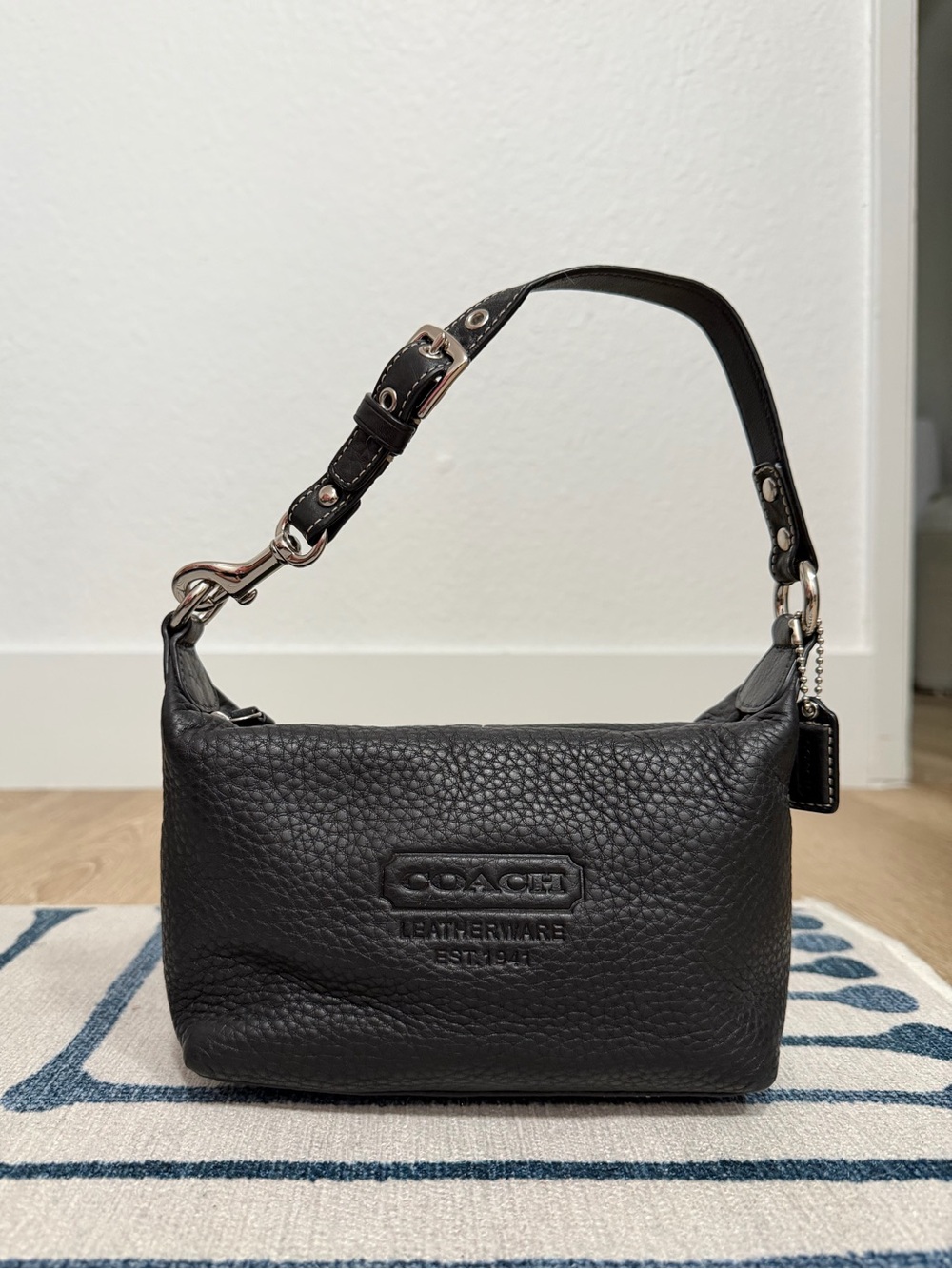 Vintage CoachY2K Black Pebbled Leather Baguette Shoulder Bag Silver Hardware